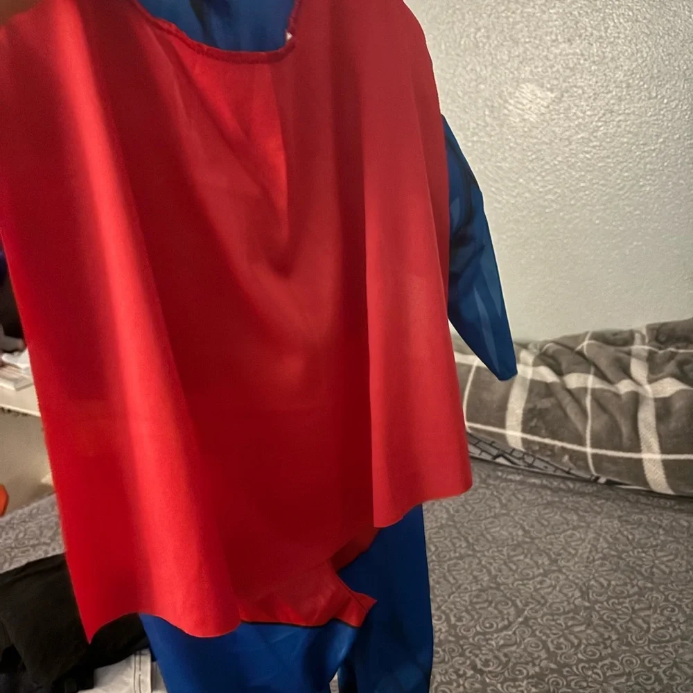 Outfit - Picture 4 of 4